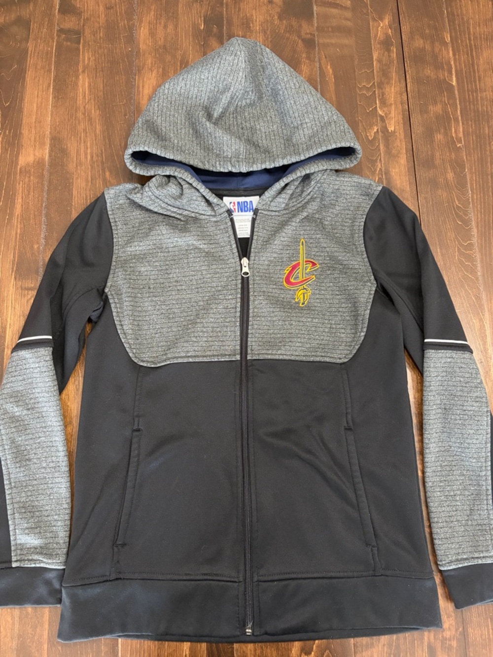 NBA Cleveland Cavaliers Youth Large Black & Gray Hooded Zip-Up Sweatshirt